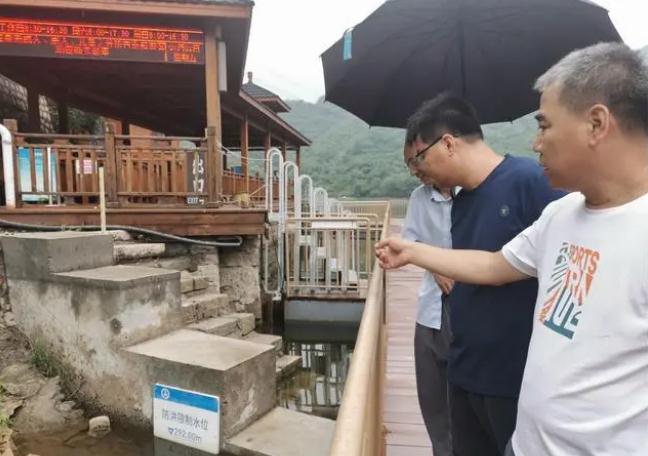 降雨持續(xù)！北京急調(diào)16名水利專家奔赴8區(qū)現(xiàn)場協(xié)助防汛